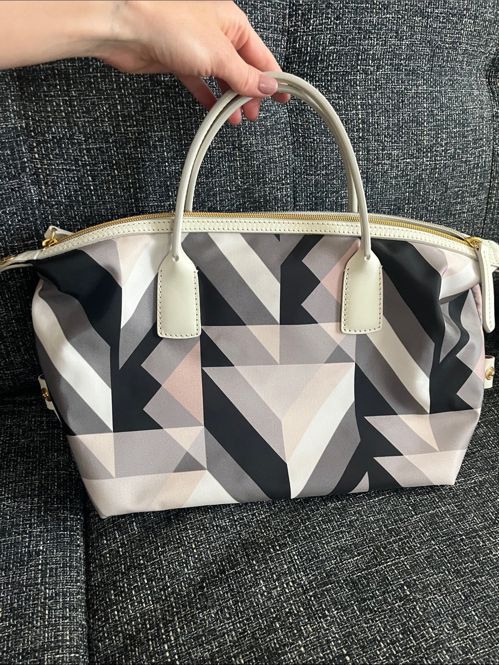 Pink Geometric Tote Bag with Cream Handles - Picture 6 of 6